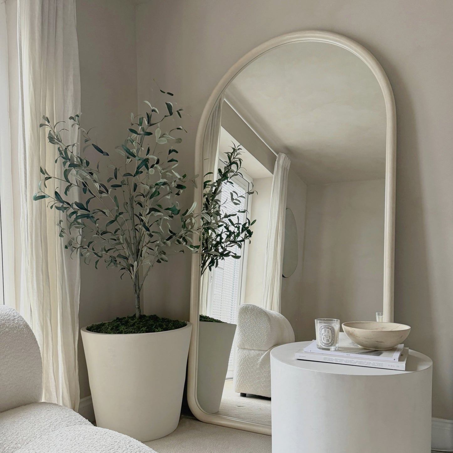 Elis – Specchio in cemento extra grande, a tutta altezza, con arco, 190 cm x 100 cm