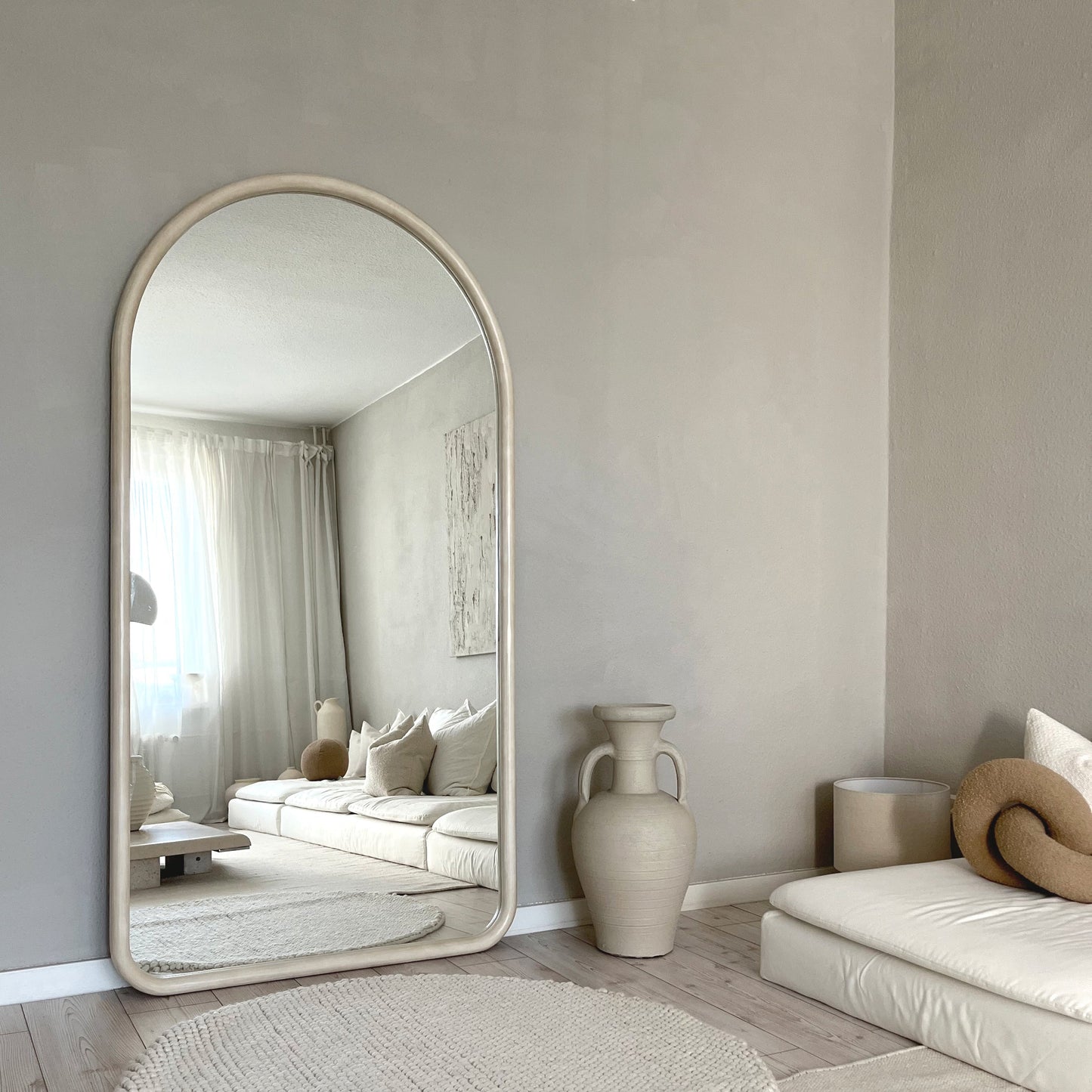 Elis – Specchio in cemento extra grande, a tutta altezza, con arco, 190 cm x 100 cm