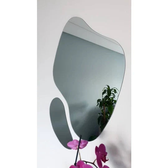 Specchio organico grande ed elegante – decorativo futuristico astratto (set da 2 pezzi) – Saldi